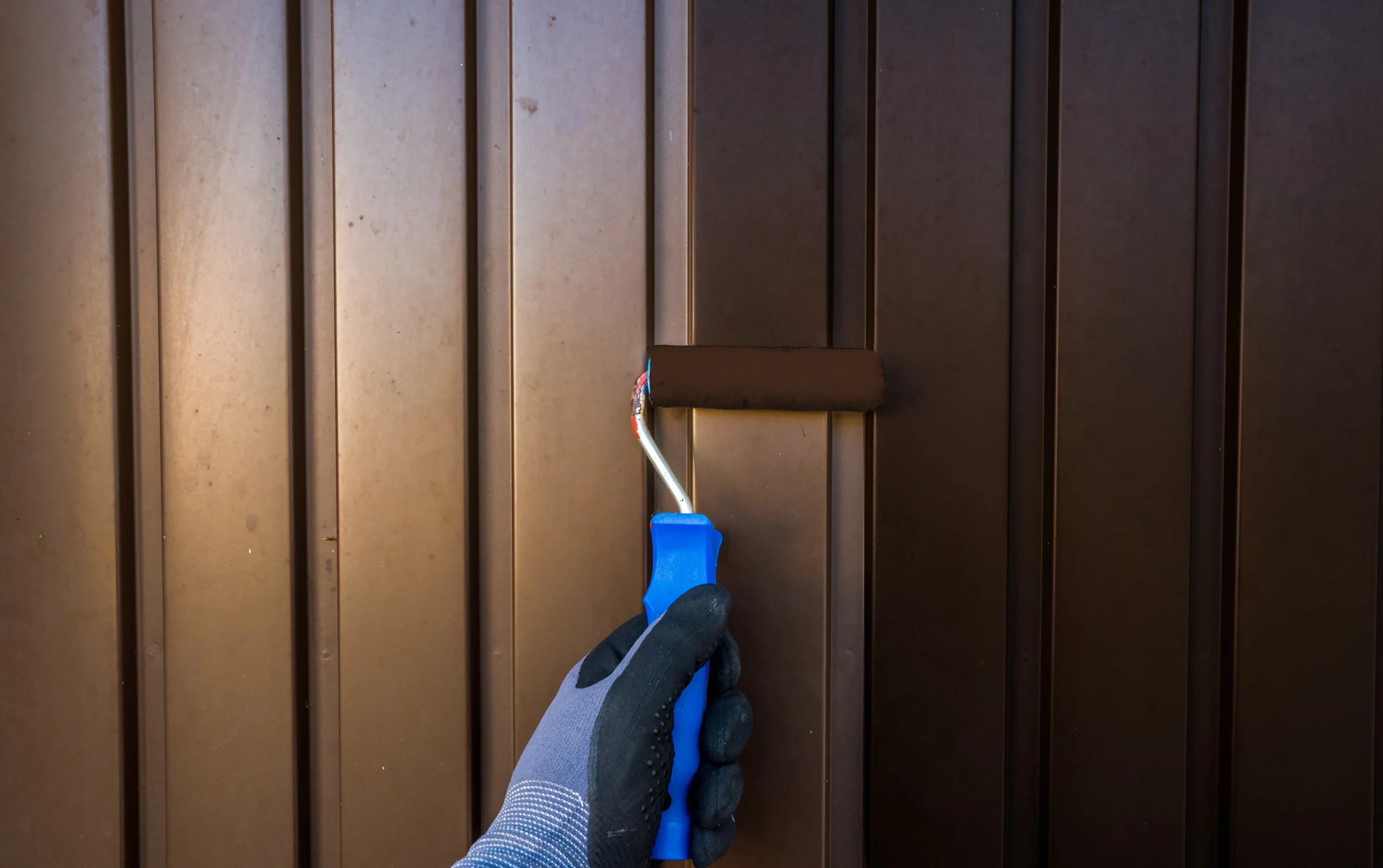 Omitir el primer es una de las causas más comunes de fallas en el acabado.